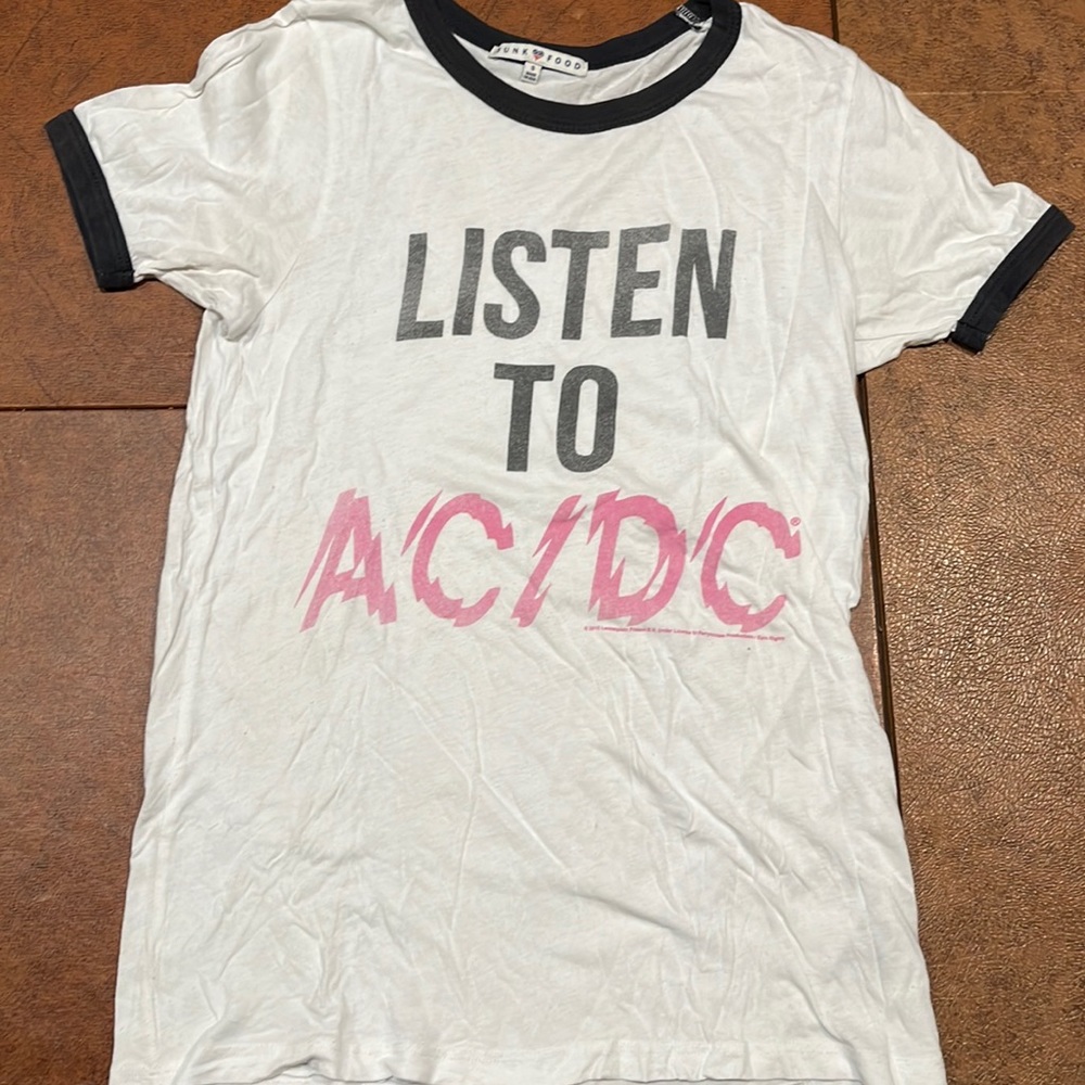 Junk Food AC/DC t shirt